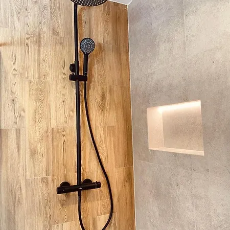 Widokowelove Z Widokiem Na Panorame Tatr - Mountain View 木屋 *